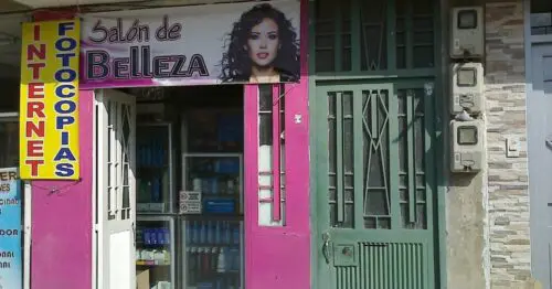 SALON DE BELLEZA  CARRERA 81D BOGOTÁ